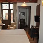 Ciria Hotell 3*