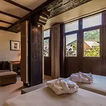 Ciria Hotel 3*