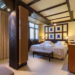 Ciria Hotell 3*