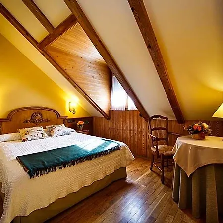 Ciria Hotel 3*